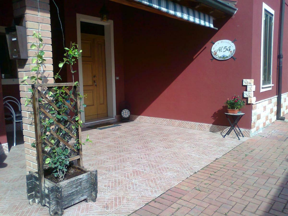 Al 54 Panzió San Giorgio Di Mantova Kültér fotó